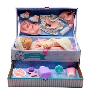 Dream Collection Κούκλα Μωρό 33εκ. Με Αξεσουάρ Σε Κουτί Κρεβάτι-Ντουλάπα (88.20147)
